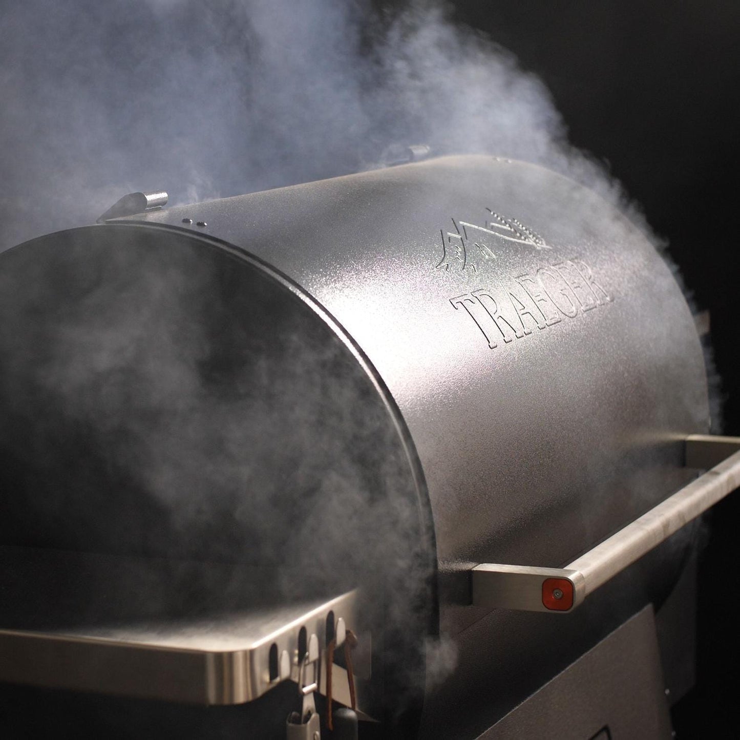 TRAEGER IRONWOOD 885 + PELLET SENSOR TFB89BLFC