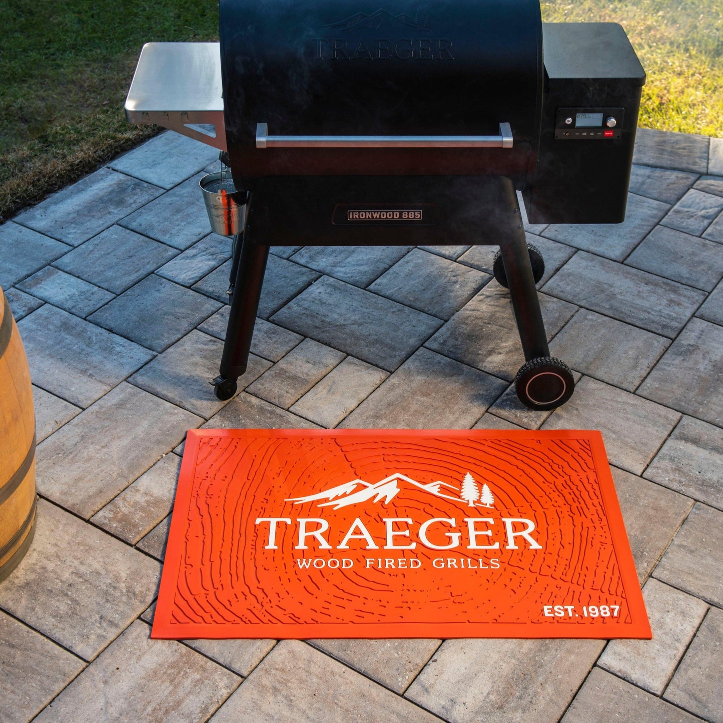 TRAEGER GRILL MAT